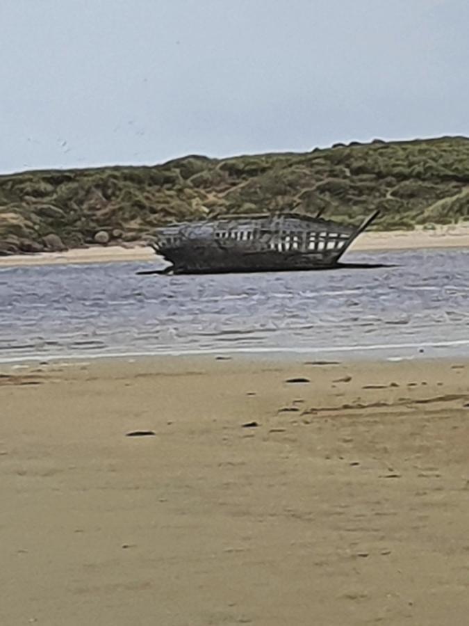 Ostan Gweedore Deluxe Apartments バンベッグ エクステリア 写真